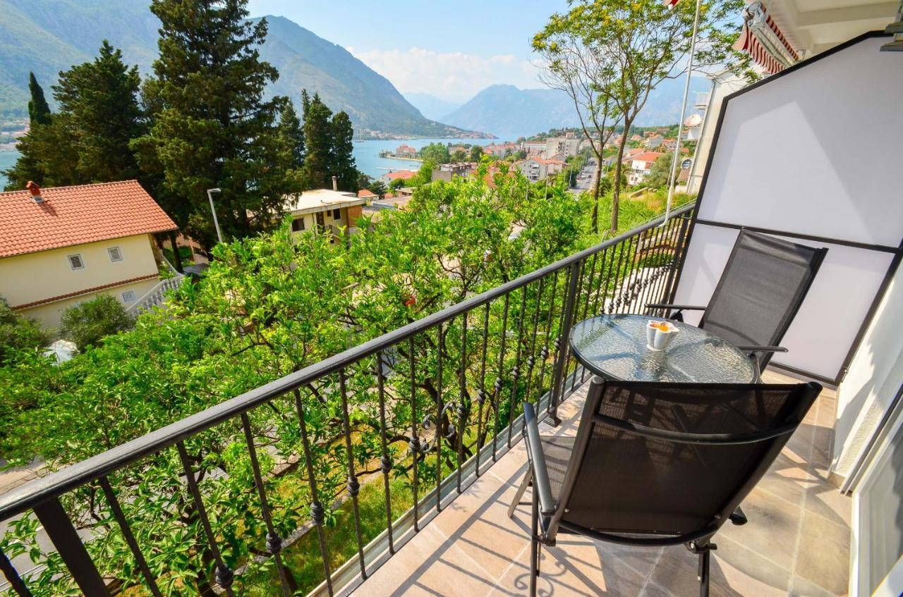 Bay View Apartments Kotor Exterior photo