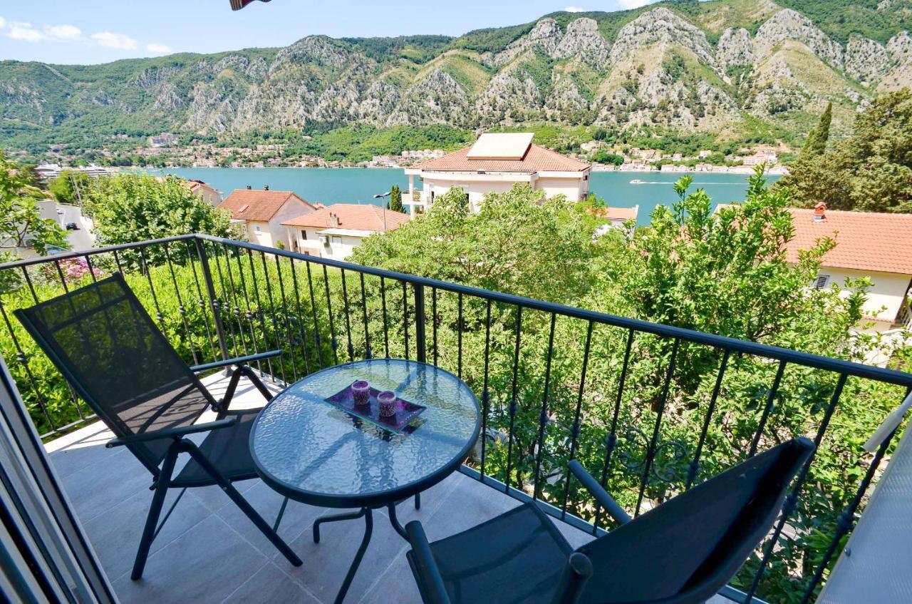 Bay View Apartments Kotor Exterior photo